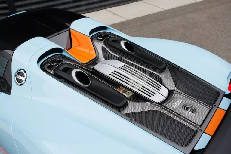 La decoración de este Porsche 918 Spyder se pagará a precio de oro
