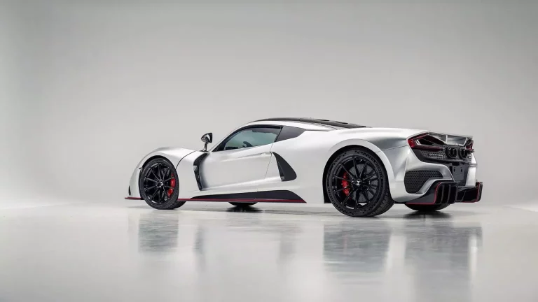 Este es el primer Hennessey Venom F5 que sale a subasta. Y ojo al precio