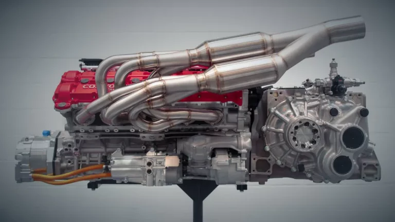 GMA T.50s Niki Lauda: Así ruge su V12 firmado por Cosworth