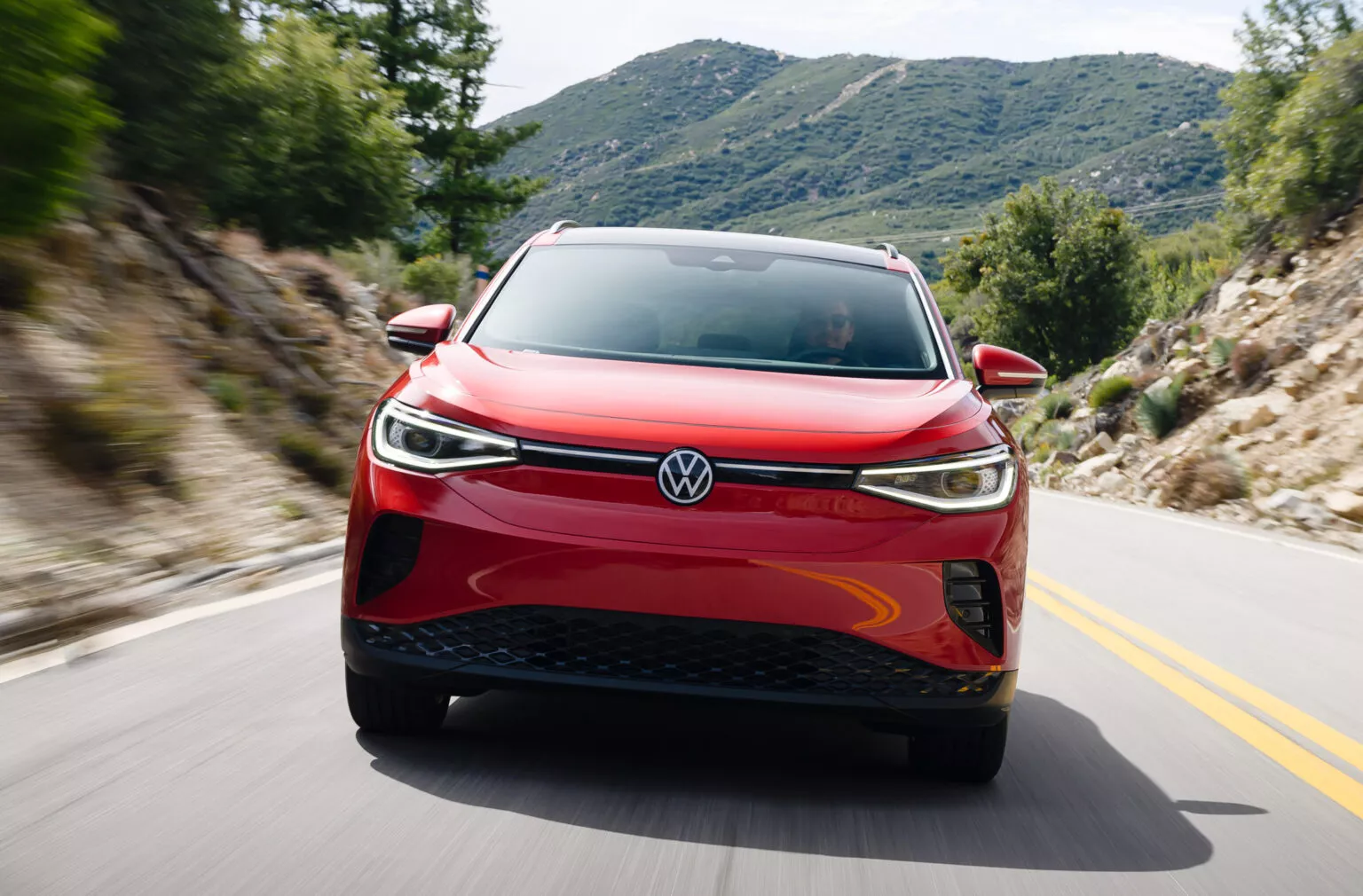 2024-VW-ID.4-USA-27 2024 Volkswagen ID.4 USA. Imagen portada.