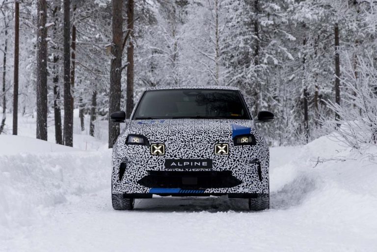Recta final para el Alpine A290: un deportivo eléctrico que no teme al frío polar