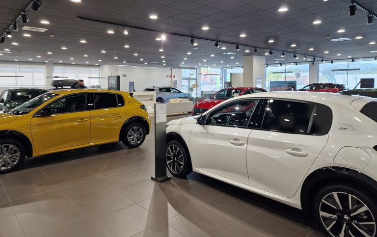4 mecánicos desvelan las marcas de coches que duran toda la vida: ‘Me los compraría con los ojos cerrados’