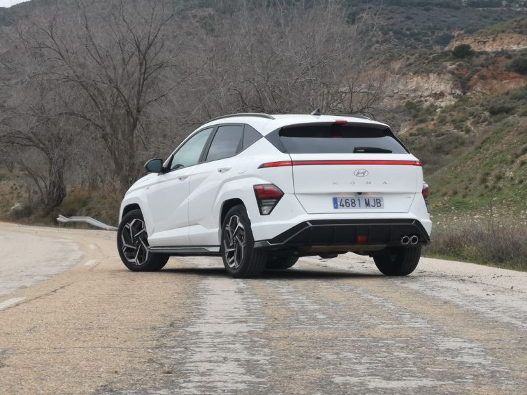 Prueba del Hyundai Kona 1.6 T-GDI 198 CV 4×4 N Line. ¿La antesala del Kona N?