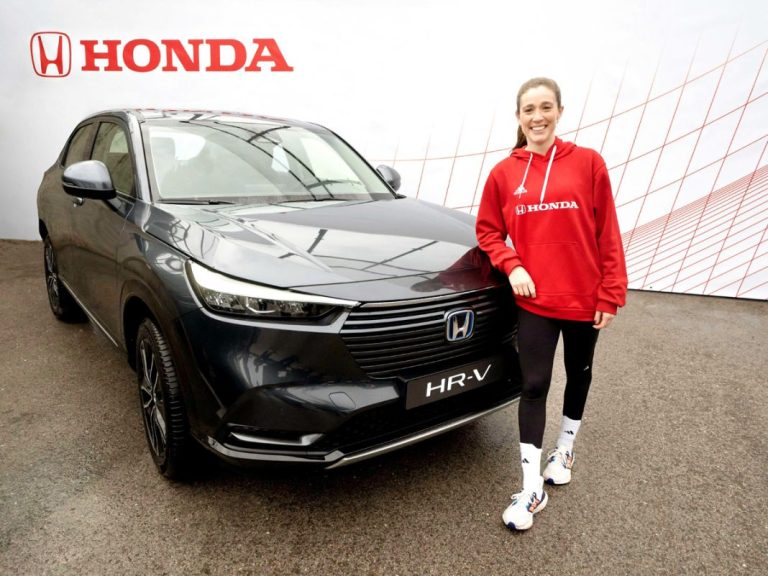 La marca de coches que refuerza su colaboración con el pádel