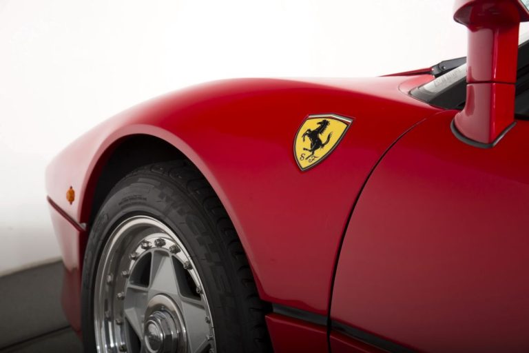 ¿Qué tienen en común los míticos Ferrari 288 GTO, F40, F50 o Enzo con un Fiat 127?