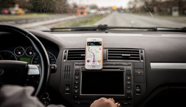 Los radares de la DGT no tienen secretos para Waze gracias a la función que acaba de estrenar