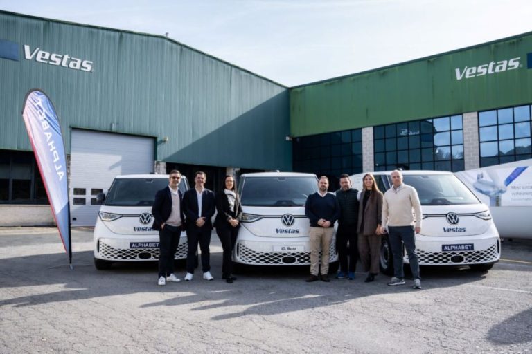 Volkswagen Vehículos Comerciales entrega los primeros 15 ID.Buzz Cargo a la flota de VESTAS Viveiro
