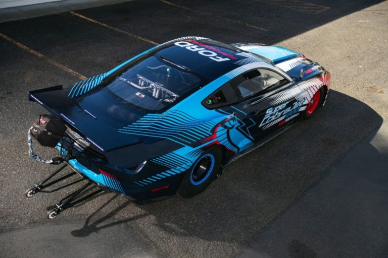 El Ford Mustang Super Cobra Jet 1800 se apunta otro impresionante récord