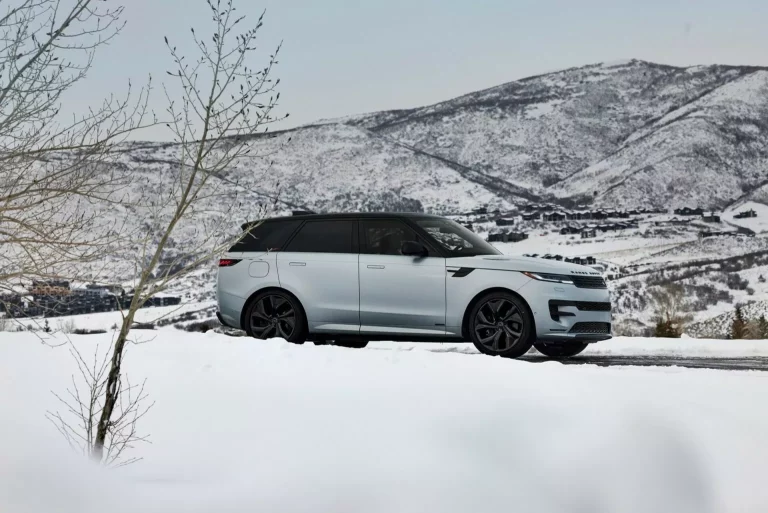 Del Range Rover Sport más exclusivo se fabricarán 7 unidades preparadas para la nieve