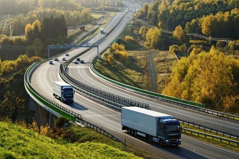 Carreteras españolas: Así es como vas a viajar este verano y las cifras que debes conocer