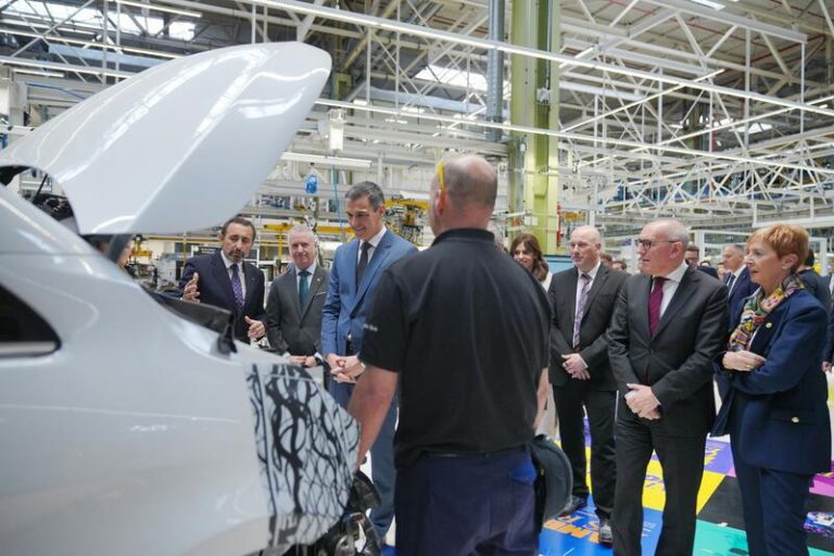 Mercedes Vitoria se prepara para fabricar las nuevas furgonetas eléctricas