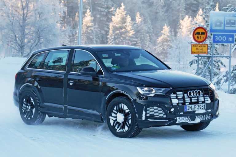 Fotos espía del Audi Q9 2025, el SUV más grande de los cuatro aros