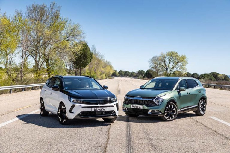 Opel Grandland GSe contra Kia Sportage PHEV: correr sin derrochar