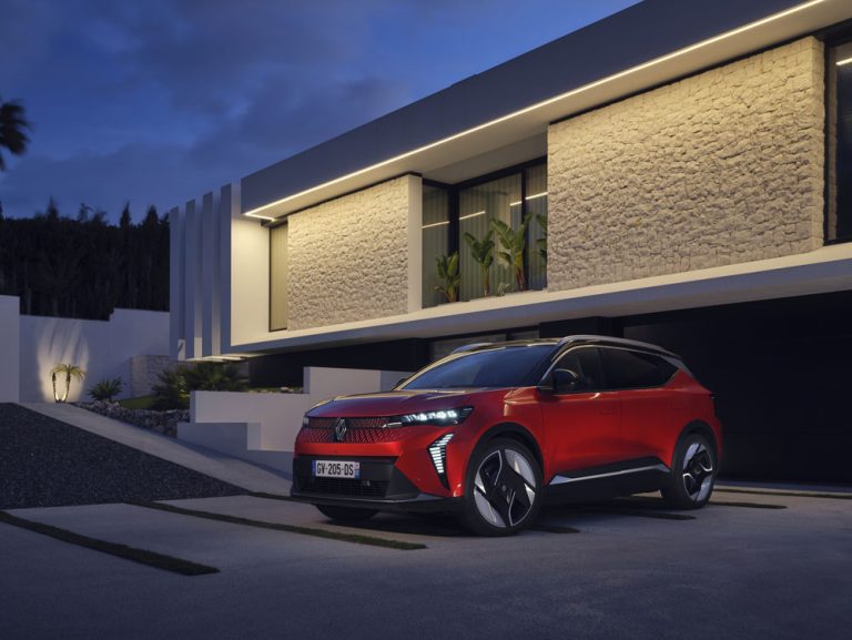 La dura alineación de rivales que se va a encontrar el nuevo Renault Scenic