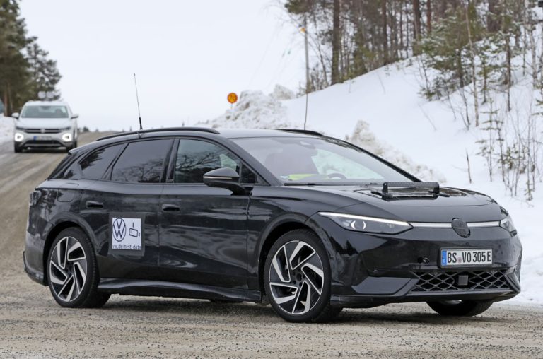 El Volkswagen ID.7 GTX Tourer se suma a la fiesta