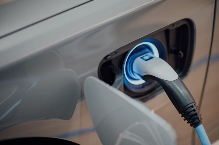 Los mejores instaladores de cargadores para coches eléctricos