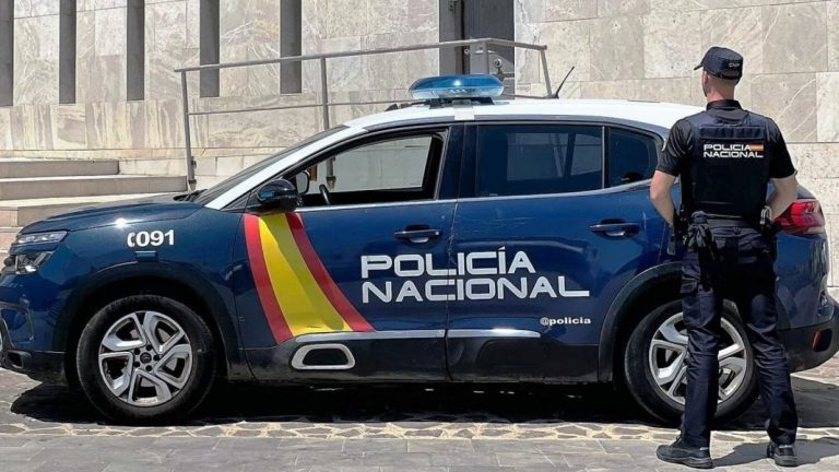 Las clases a las que se apunta la Policía Nacional las tendría que hacer todo conductor