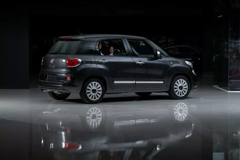 El Papa Francisco recorrió en este Fiat 500L las calles de Nueva York. Y ahora se vende