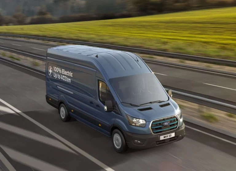 El Ford E-Transit ahora llega un 28% más lejos