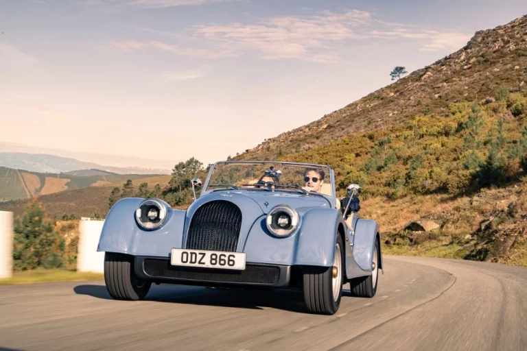 El Morgan Plus Four hace las maletas rumbo a EE.UU. a precio de Corvette