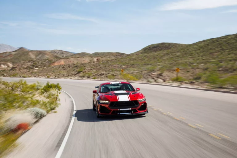 Super Snake: El regalo de Shelby American por el 60 aniversario del Mustang