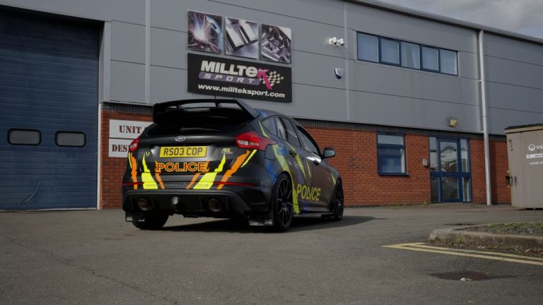 Milltek Sport pone banda sonora al Ford Focus RS de la policía británica