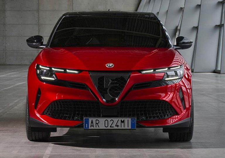 No lo llames Milano, llámalo Junior. La increíble historia detrás del nuevo Alfa Romeo