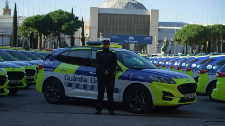 Alphabet inicia la entrega de una flota de 120 coches patrulla para la Guardia Urbana de la ciudad de Barcelona