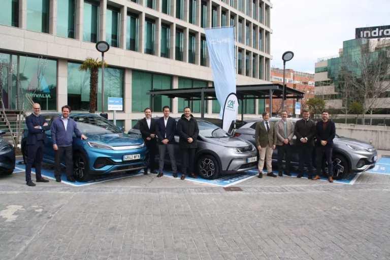 BYD elige a CA Auto Bank para crecer en España