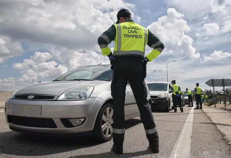 La multa de tráfico con la que solo pierdes un punto del carnet de conducir