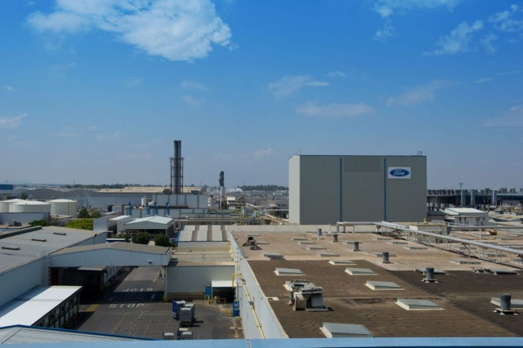 Ford España: la fábrica de Valencia da la clave para evitar 12,9 millones de vehículos con defectos 1 Motor16 Fabrica Ford Almussafes exterior scaled 1 Motor16