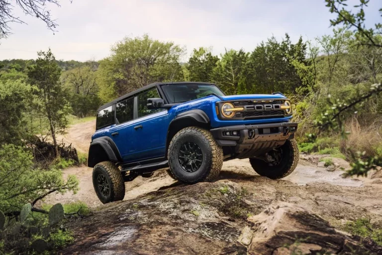 Ford Bronco Raptor Black Appearance Package: Aún más músculo para el todoterreno de Ford