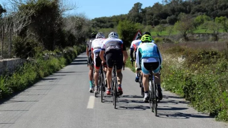 Formentor: El Cupra más exitoso y la M-30 de los ciclistas que tiene pinta de acabar mal