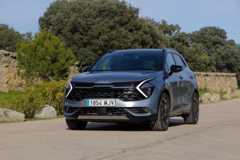 Prueba del Kia Sportage 1.6 CRDi MHEV 136 CV 7DCT 4×2: Equilibrio y practicidad para un SUV superventas