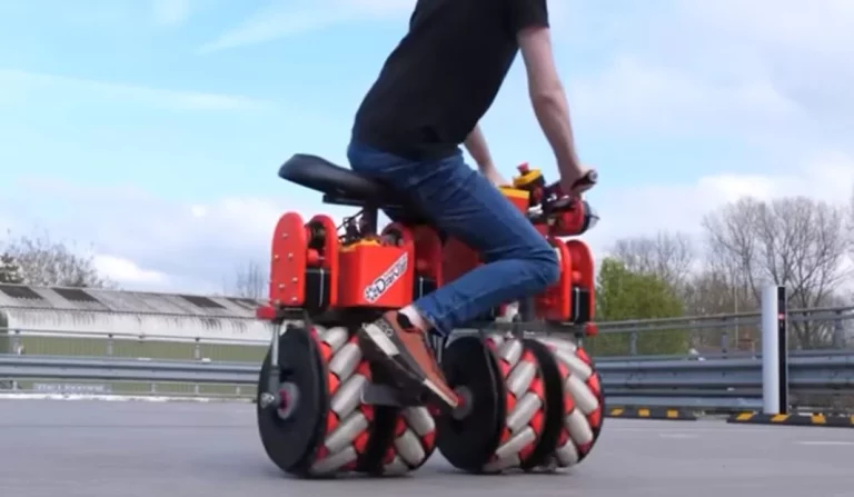 Esta es la motocicleta más loca que verás hoy… Y en mucho tiempo