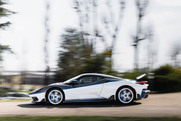 Pininfarina Battista Reversario: más exclusivo, imposible