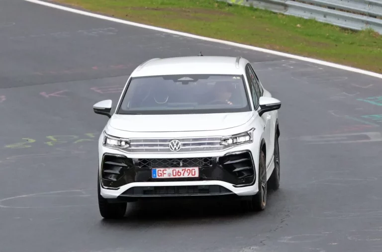 El Volkswagen Tayron (o Tiguan Allspace) se deja ver de nuevo