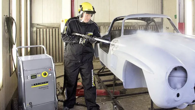 Hielo seco: La nueva moda para dejar tu coche como el primer día