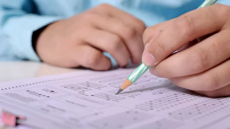 La DGT estrena nuevo test de conducir: Échale ganas y comprueba si aprobarías