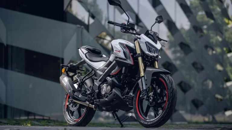 Si tu moto aparece en esta lista, la DGT te va a prohibir que pise la calle