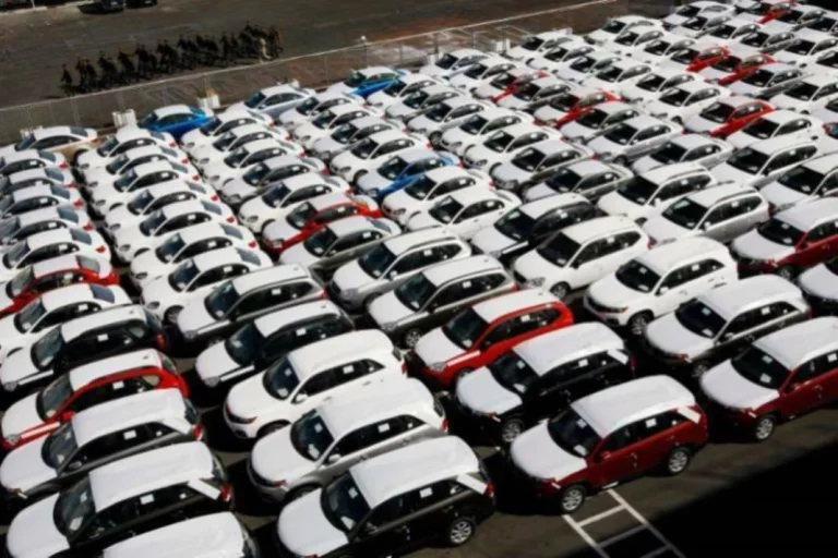 El mercado automotriz español repunta en abril con un crecimiento del 23,1% en las matriculaciones