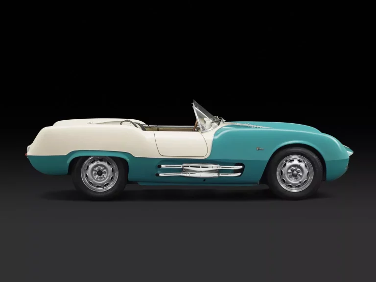 Este Abarth 208 A Spyder es un coche único en el mundo y está a la venta