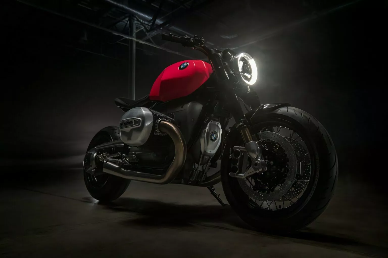 Nuevas fotos espía de la BMW R 20 bóxer 2000: la roadster acelera hacia producción 1 Motor16 BMW R20 producción