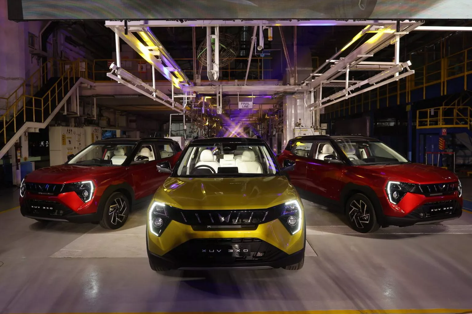 2024-Mahindra-XUV-3XO-1 2024 Mahindra XUV 3XO. Imagen portada.