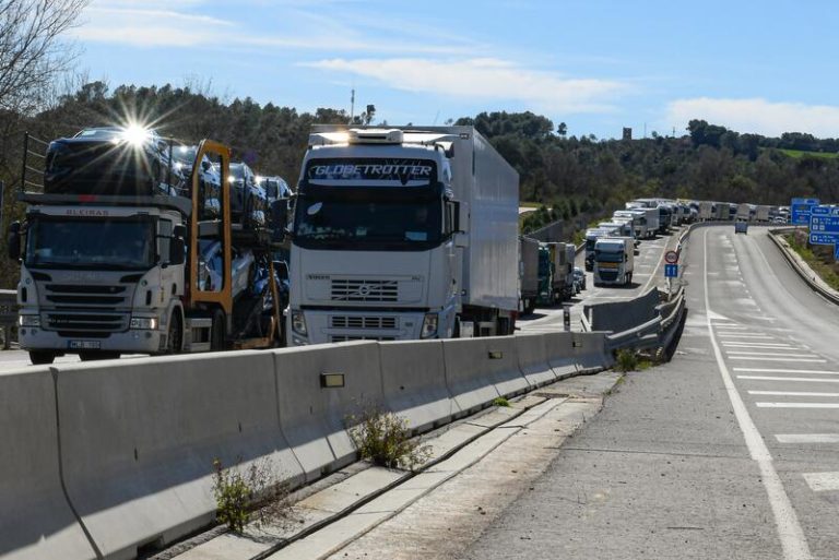 La Unión Europea da luz verde a la reducción de emisiones de vehículos pesados