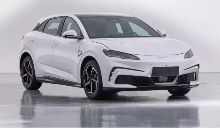 Seal X se llama, por ahora, lo más nuevo de BYD
