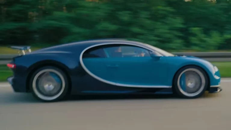 Así de sencillo un Bugatti Chiron alcanza los 413 km/h en una Autobahn. Sube, que te llevo