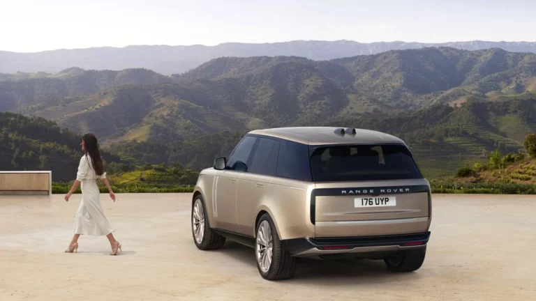 ¿Planeas una escapada? Atento a la propuesta de Range Rover