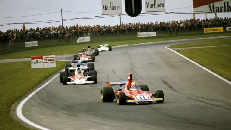 La imagen de cuando el GP de España se corría en el Jarama y Niki Lauda ganaba con Ferrari