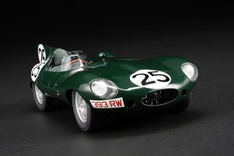 Jaguar D-Type 1956, la joya de carreras que Amalgam ha creado para tu vitrina